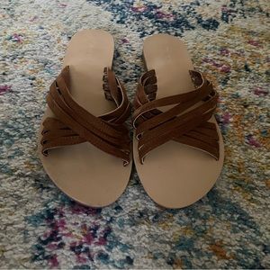 Forever 21 Jasmine scrappy sandle size 9